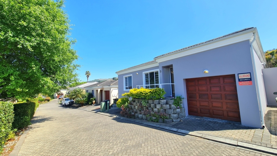 3 Bedroom Property for Sale in Old Place Western Cape